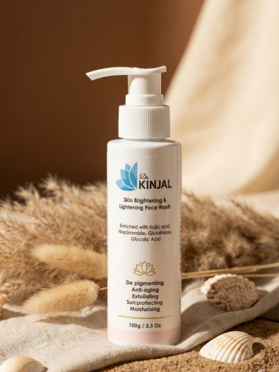 Dr. Kinjal Skin Brightening Face Wash (100 ml)